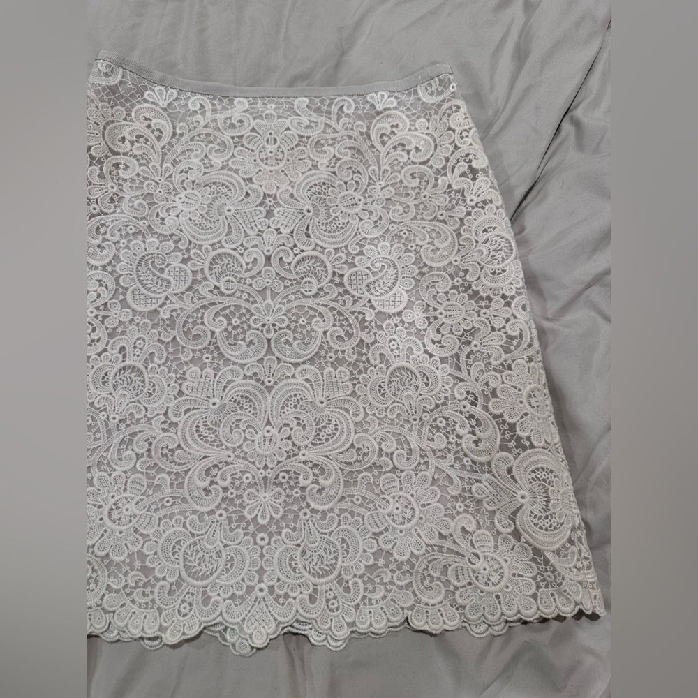 Karen millen women’s floral lace white skirt size 6
